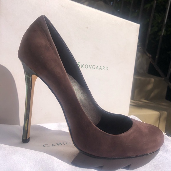 Camilla Skovgaard Pumps with "Saw" Platform, Metal Effect Heels. US 7, Euro 37. - Picture 3 of 14